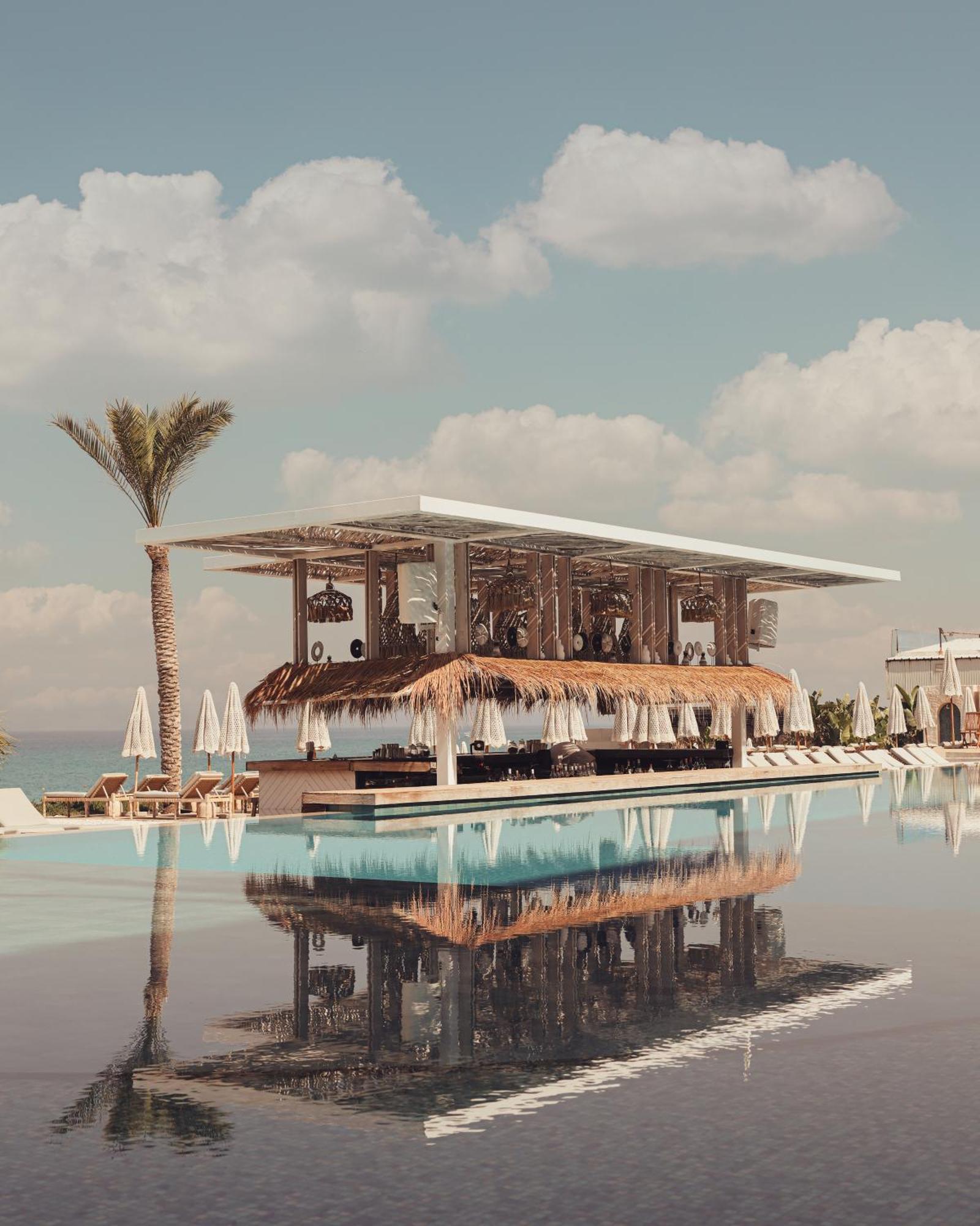 Ocean Blue Hotel & Resort -Jbeil Byblos Exteriör bild